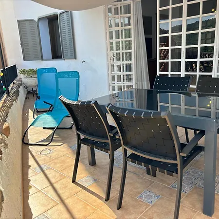 Piso En Con Vistas, Aire Acondicionado, Wifi Y Smart Tv *