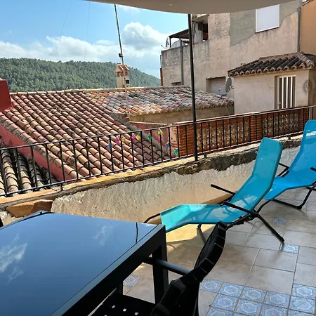 Piso En Con Vistas, Aire Acondicionado, Wifi Y Smart Tv * Vall de Almonacid